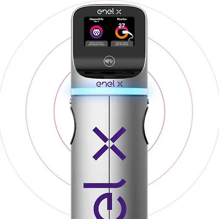 ホテル ロカンダ デル トロ カルデラーラ・ディ・レーノ